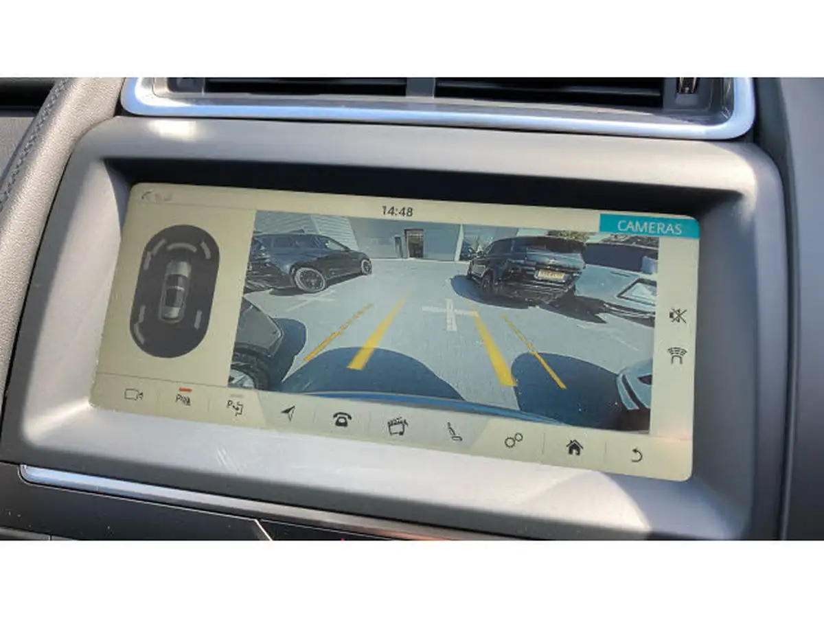 2019-jaguar-e-pace-20-i4d-hse-240ps-big-11