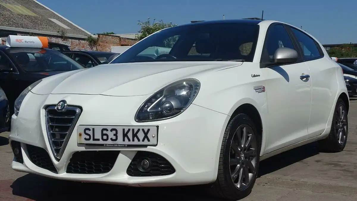 2013-alfa-romeo-giulietta-14-collezione-multiair-170bhp-big-7