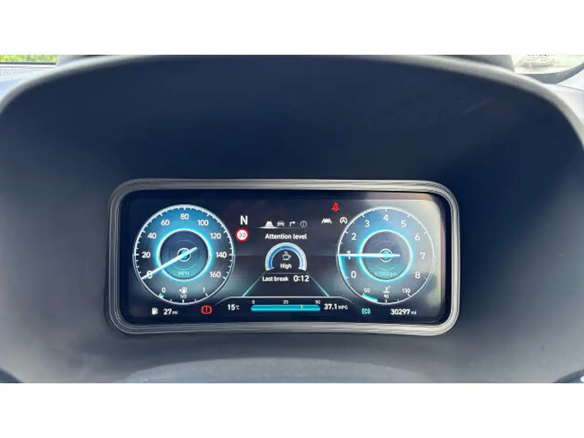 2021-hyundai-kona-10-t-gdi-premium-48-volt-mhev-big-17