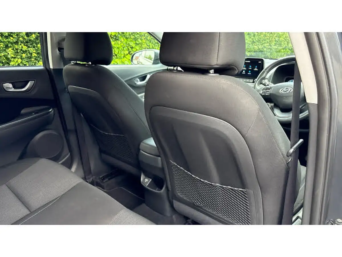 2021-hyundai-kona-10-t-gdi-premium-48-volt-mhev-big-65