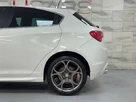 2011-alfa-romeo-giulietta-14-veloce-multiair-170bhp-small-18