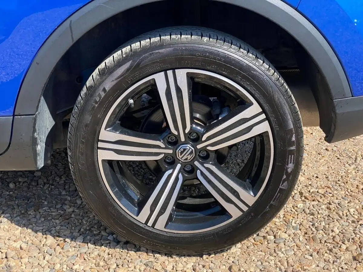2020-mg-zs-suv-10t-gdi-exclusive-111ps-big-42