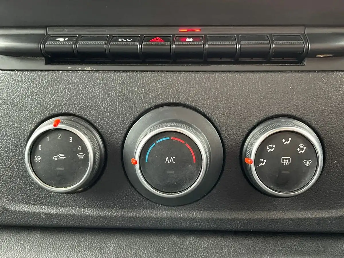 2022-nissan-interstar-23dci-f35-l3h2-tekna-135pseu6d-panel-van-big-20