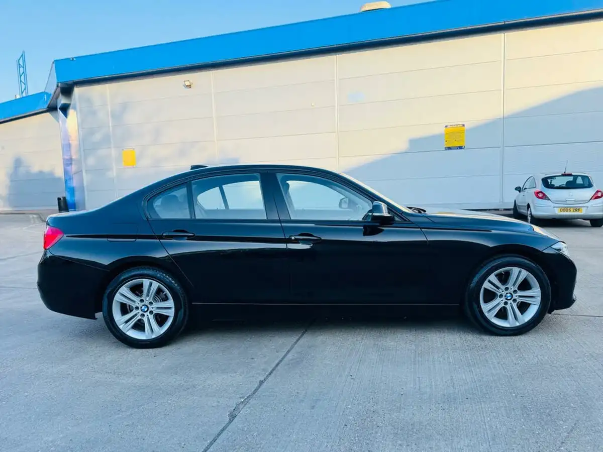 2016-bmw-3-series-20-320i-sport-saloon-4d-auto-big-43