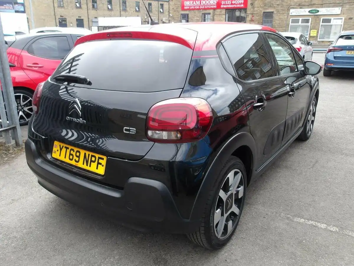 2019-citroen-c3-12-puretech-flair-nav-edition-82ps-ss-big-5