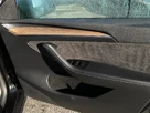 2022-tesla-model-y-e-long-range-small-24