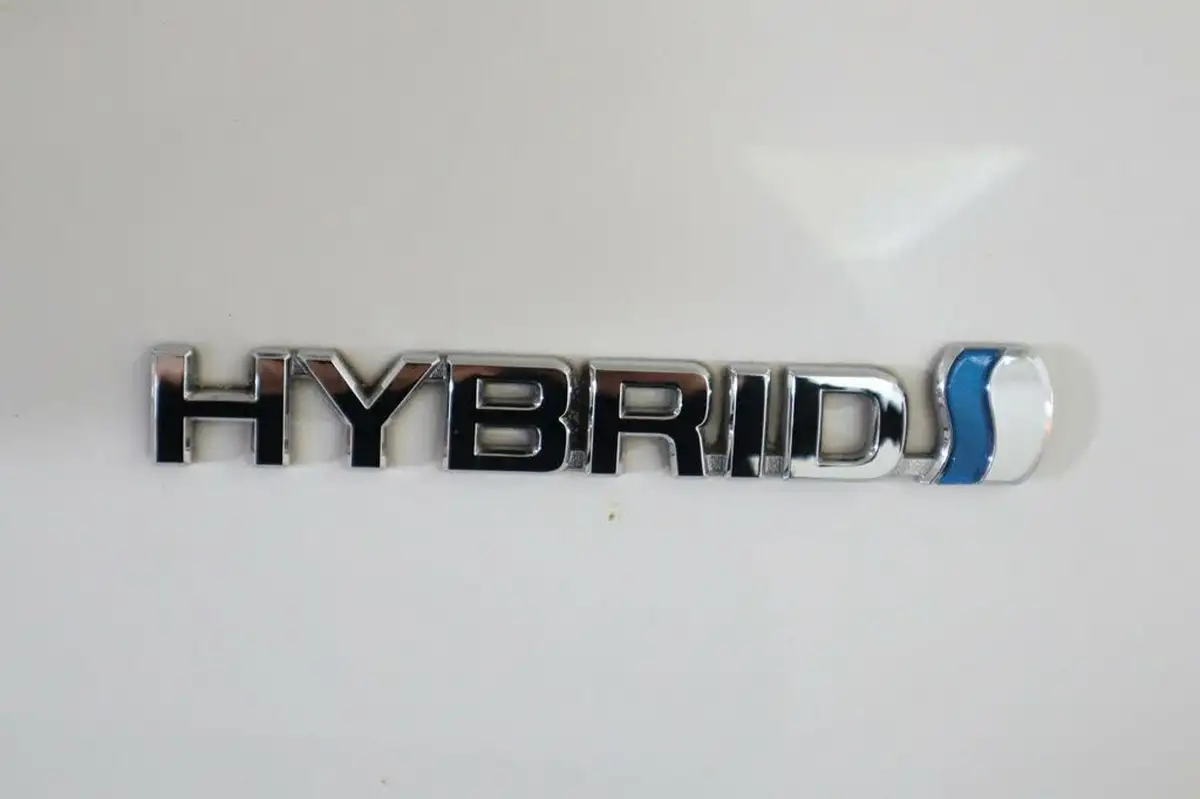 2021-toyota-c-hr-18-vvt-i-icon-big-44