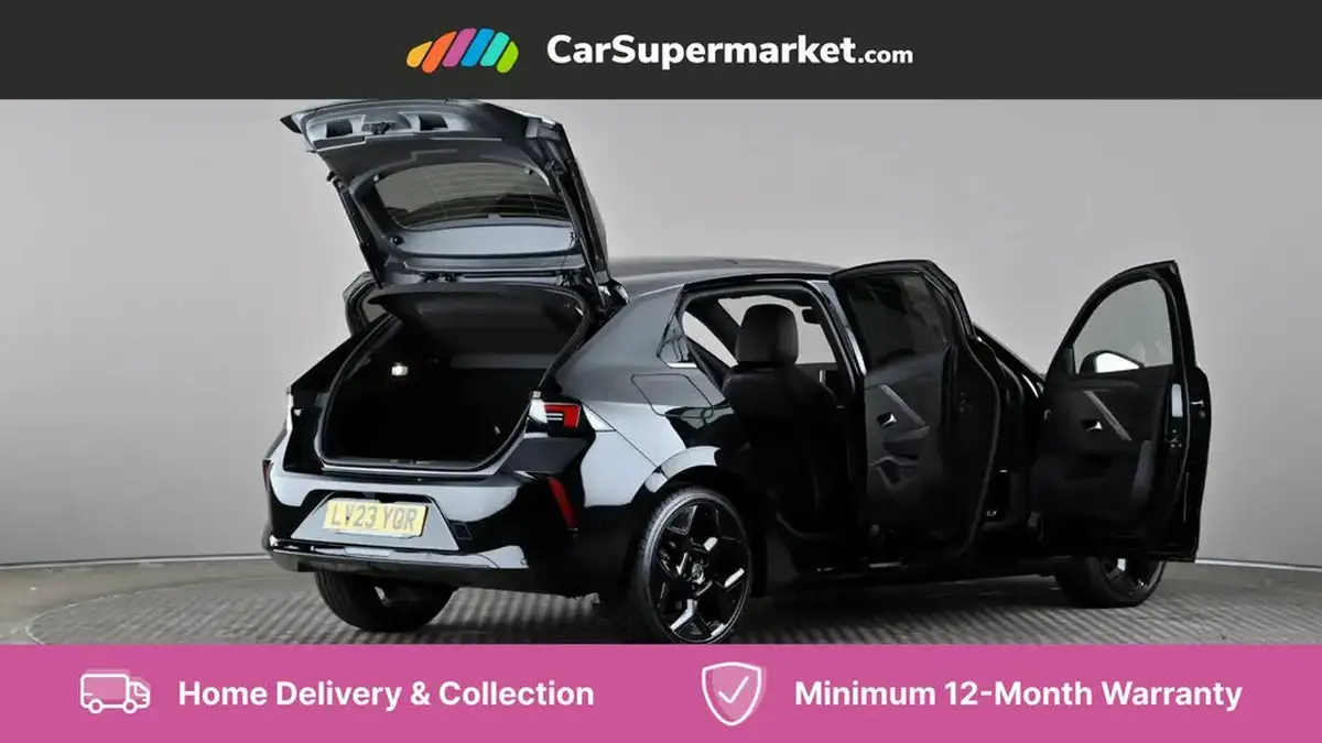 2023-vauxhall-astra-12-turbo-ultimate-hatchback-auto-big-11