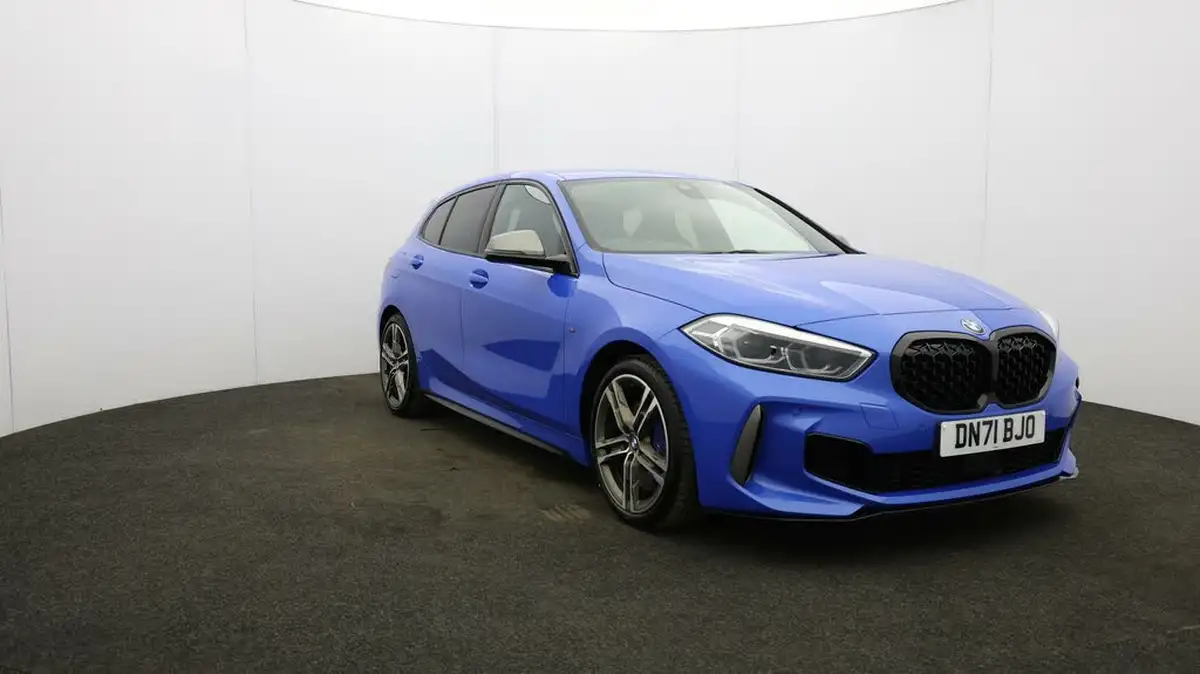2021-bmw-1-series-20-m135i-xdrive-big-45