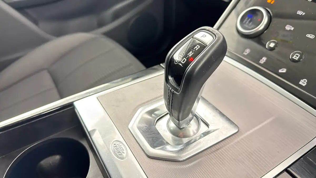 2021-land-rover-range-rover-evoque-20-d165-awd-auto-big-18