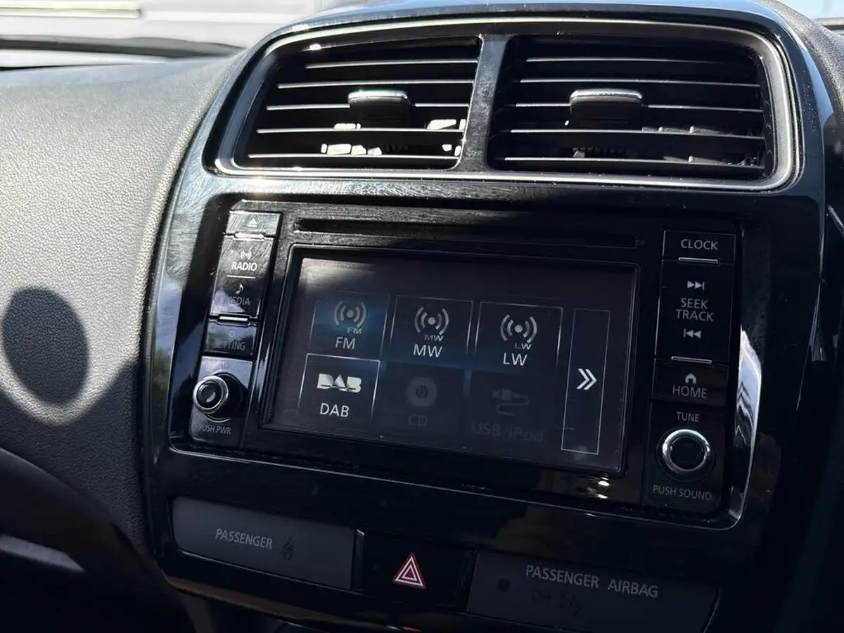 2018-mitsubishi-asx-16-3-big-12