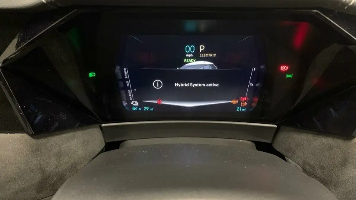 2024-ds-ds-4-e-tense-performance-line-nav-big-12