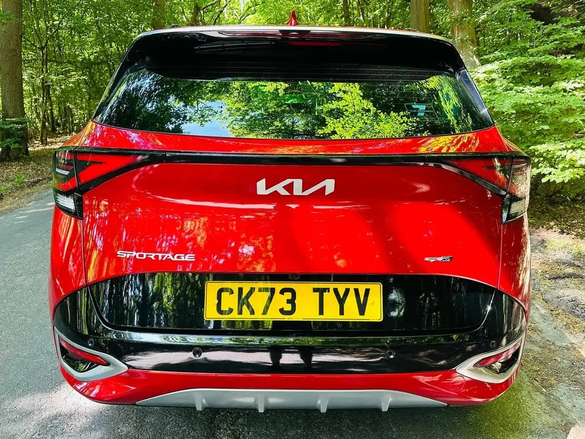2023-kia-sportage-16-t-gdi-gt-line-226bhp-hev-auto-big-46