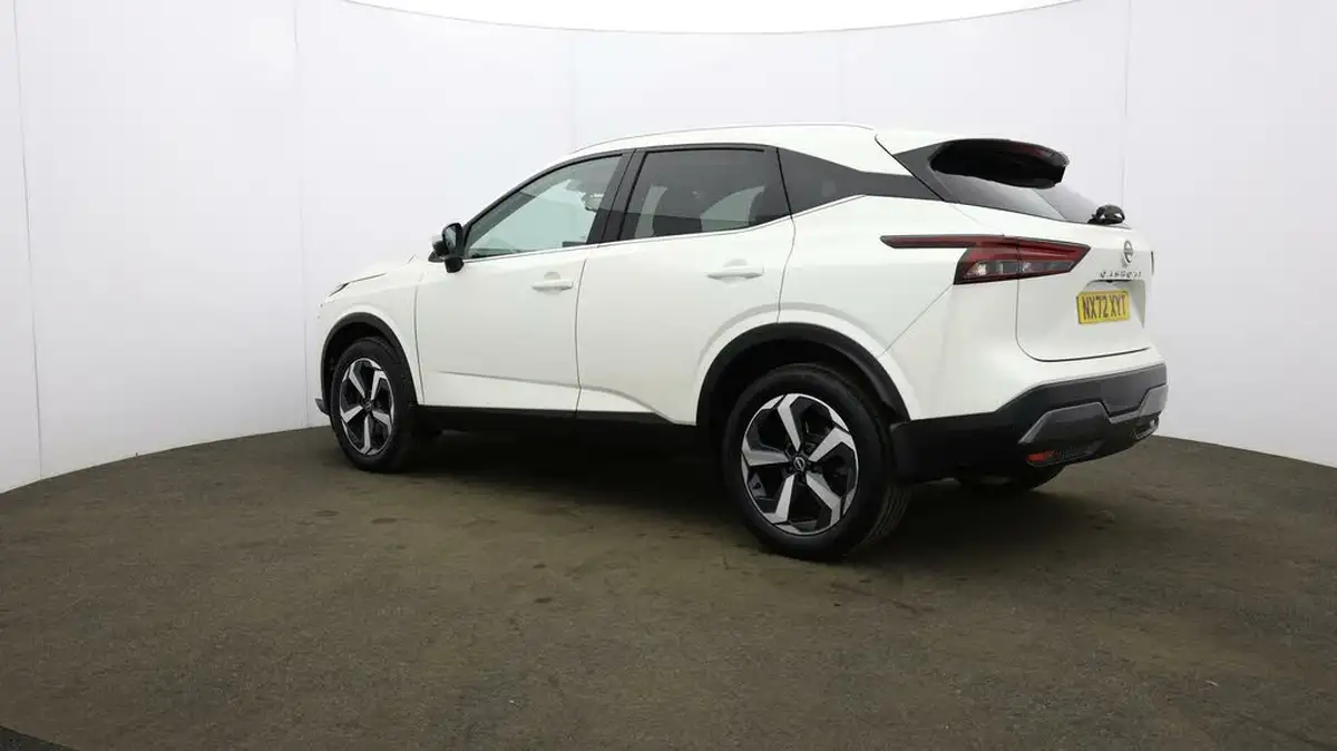 2022-nissan-qashqai-13-dig-t-n-connecta-140ps-big-64