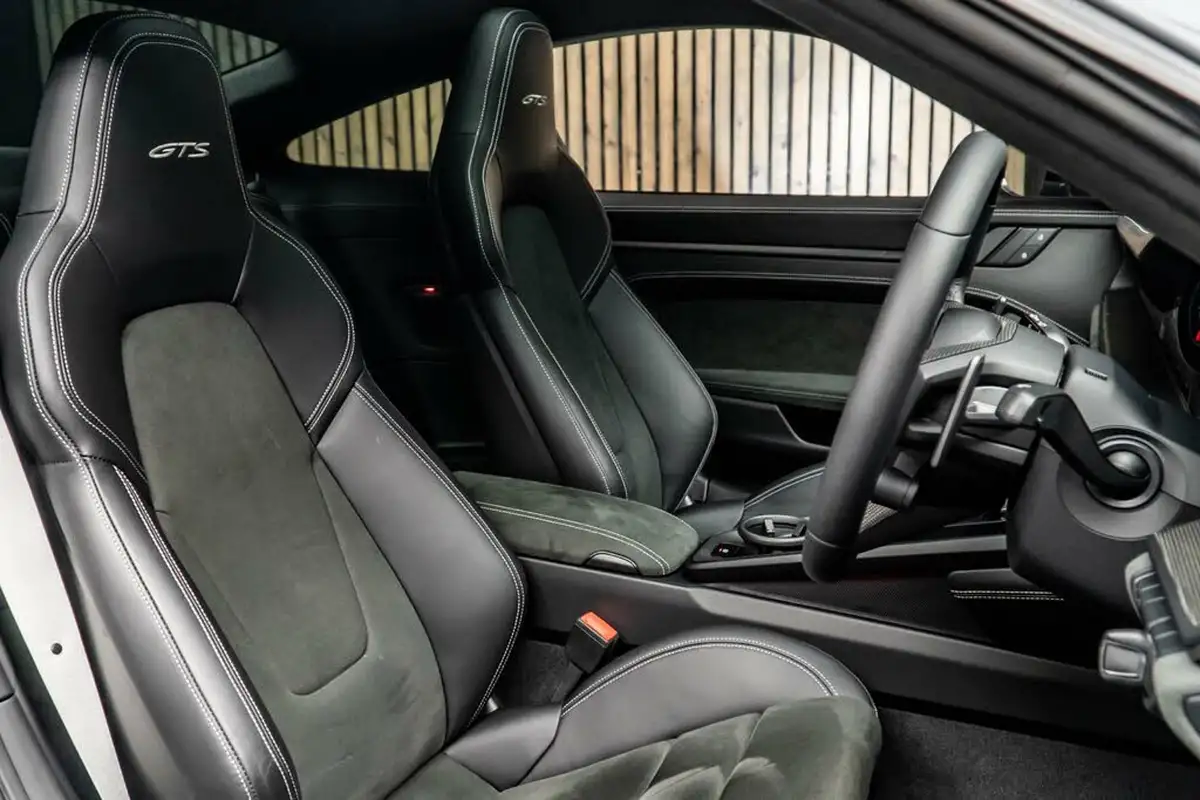 2022-porsche-911-30-carrera-gts-coupe-pdk-big-1