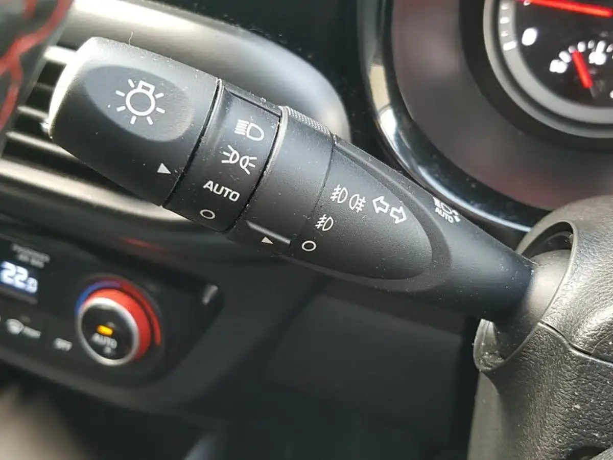 2022-hyundai-i10-10-t-gdi-n-line-big-14