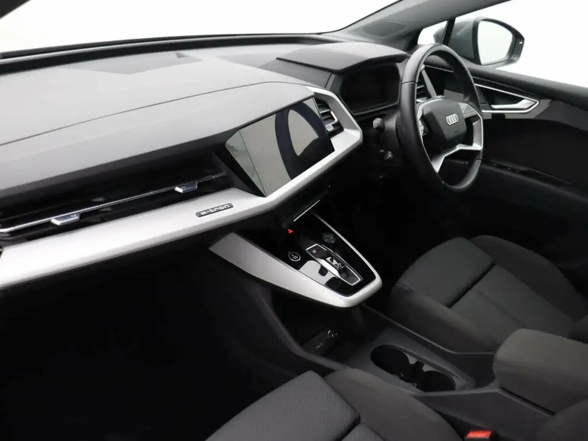 2023-audi-q4-e-tron-35e-sport-station-wagon-big-18