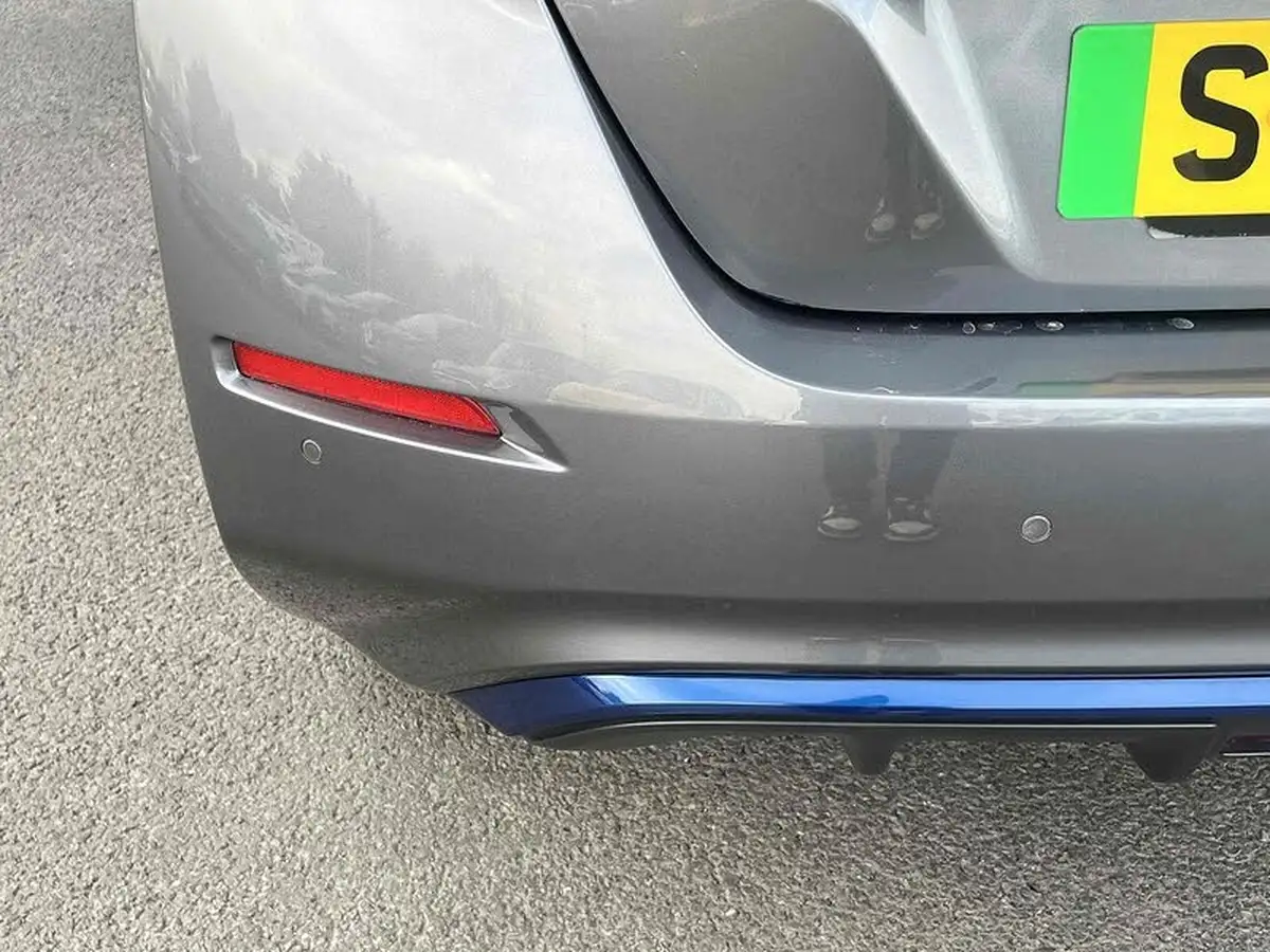 2020-nissan-leaf-e-n-connecta-big-13