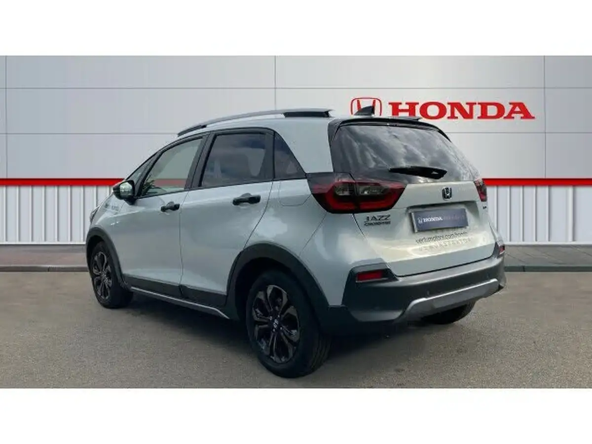 2025-honda-jazz-15-i-mmd-crosstar-advance-big-2