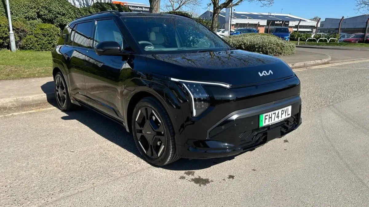 2025-kia-ev3-e-gt-line-s-big-25
