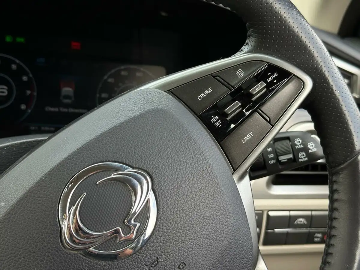 2020-kgm-ssangyong-korando-15-ultimate-big-48