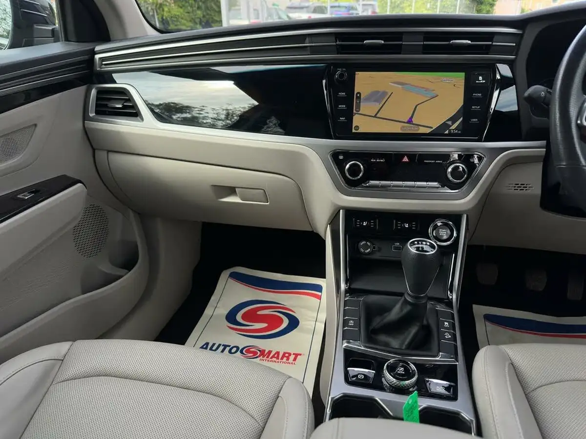 2020-kgm-ssangyong-korando-15-ultimate-big-20
