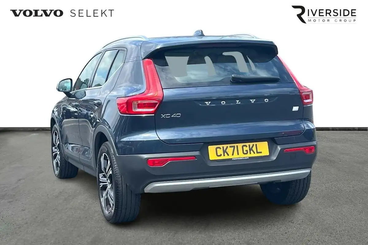 2021-volvo-xc40-15-t5-inscription-pro-258bhp-big-2