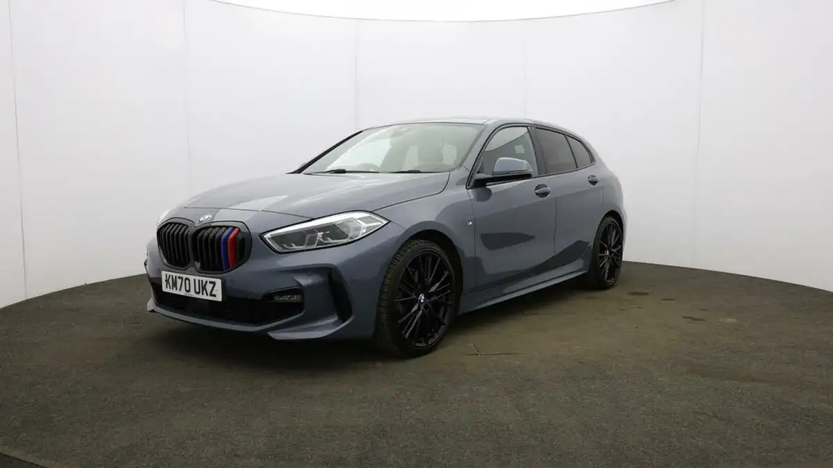 2020-bmw-1-series-big-35