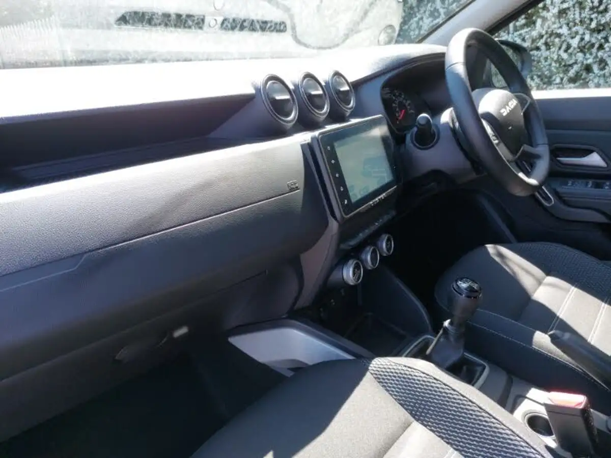 2024-dacia-duster-09-tce-journey-big-4