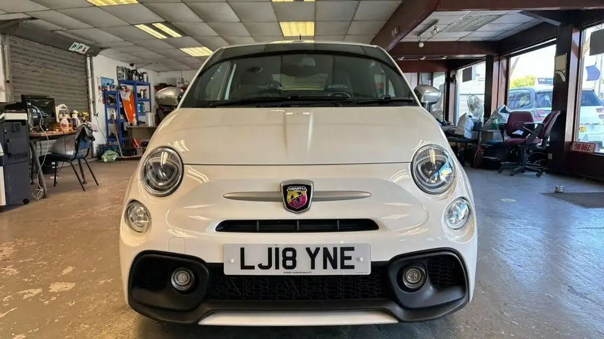 2018-abarth-595-14-tjet-turismo-big-1