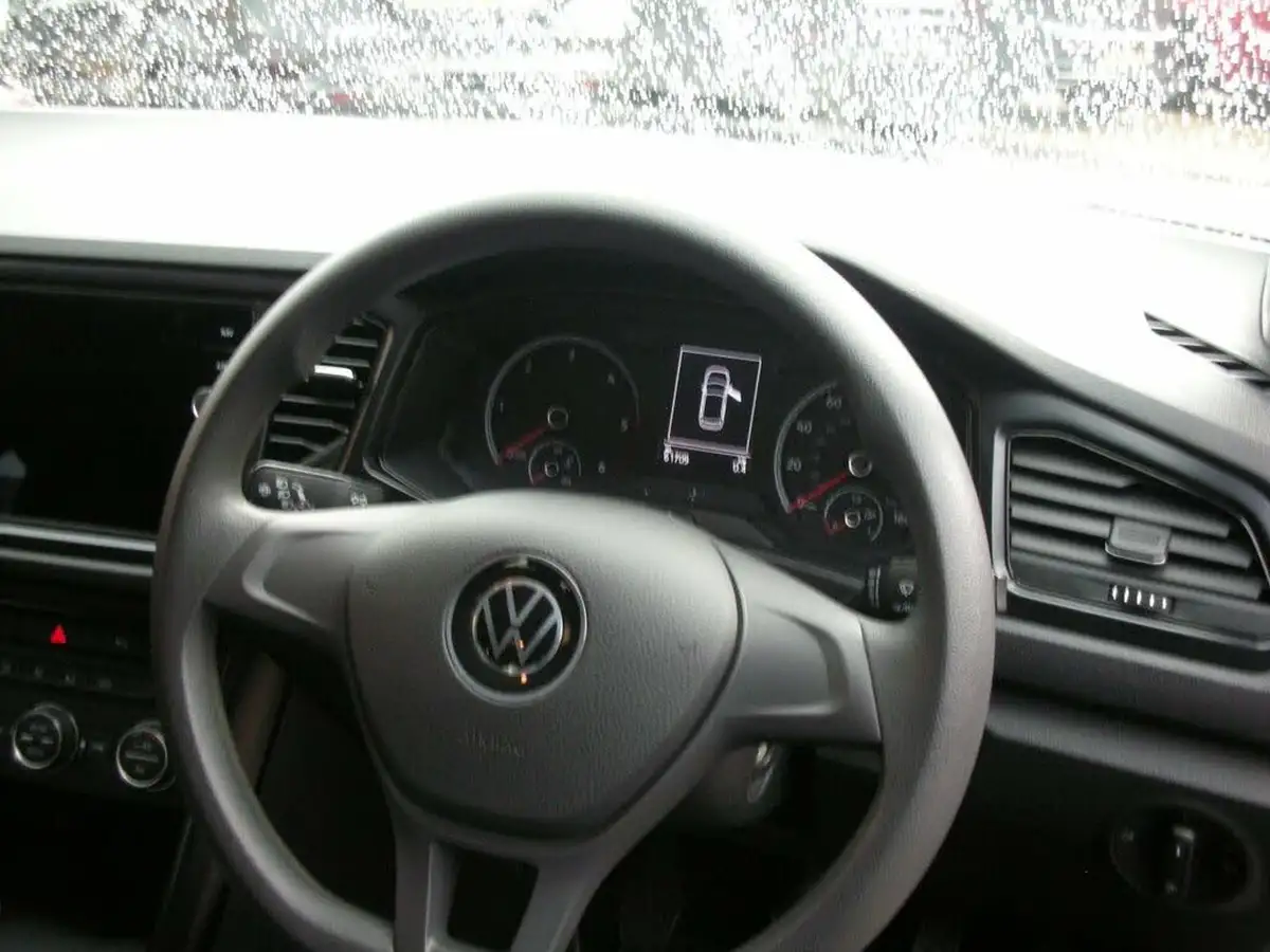 2021-volkswagen-t-roc-20tdi-s-big-8