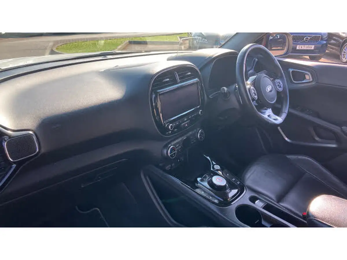 2021-kia-soul-ev-first-edition-big-8