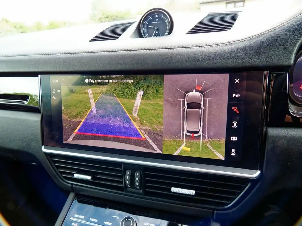 2023-porsche-cayenne-30-v6-e-hybrid-462ps-station-wagon-big-38