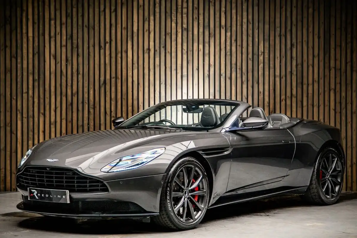 2020-aston-martin-db11-40-v8-503bhp-big-7