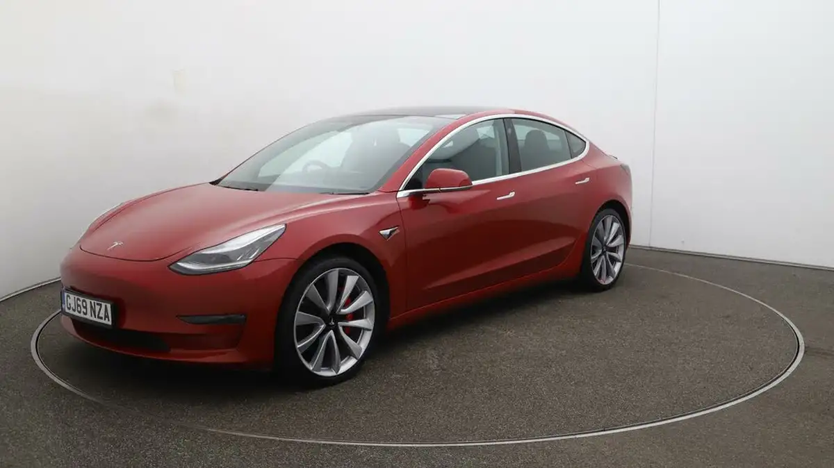 2019-tesla-model-3-e-4x4-performance-pack-big-68