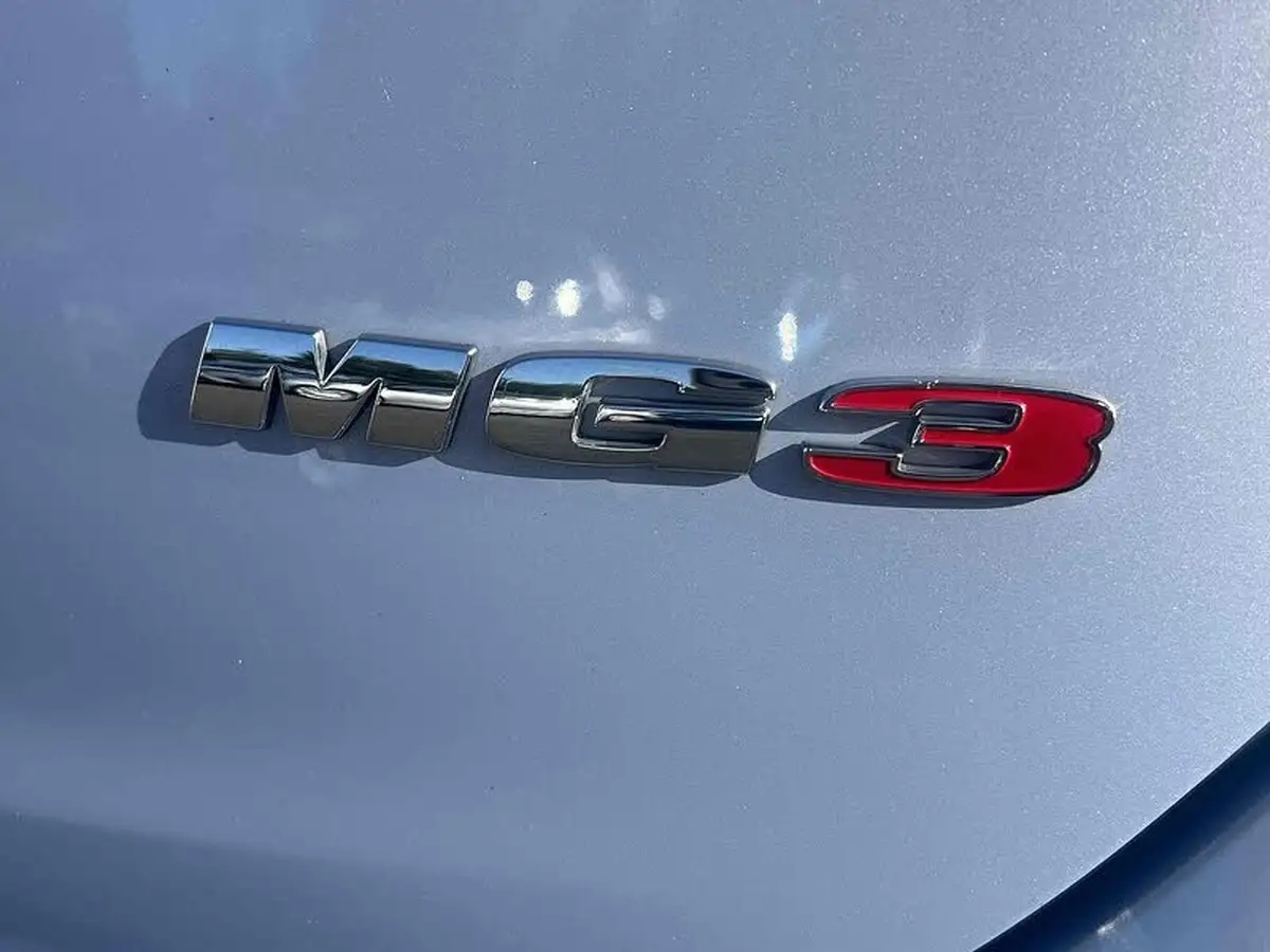 2022-mg-mg3-15-vti-tech-exclusive-nav-big-7