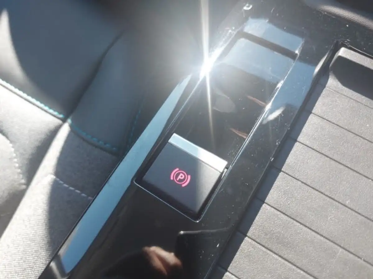 2024-citroen-c4-12-puretech-you-ss-big-12