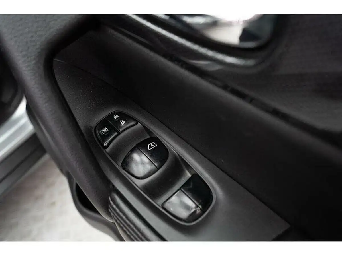 2016-nissan-x-trail-16dci-n-tec-7-seat-xtronic-cvt-big-45