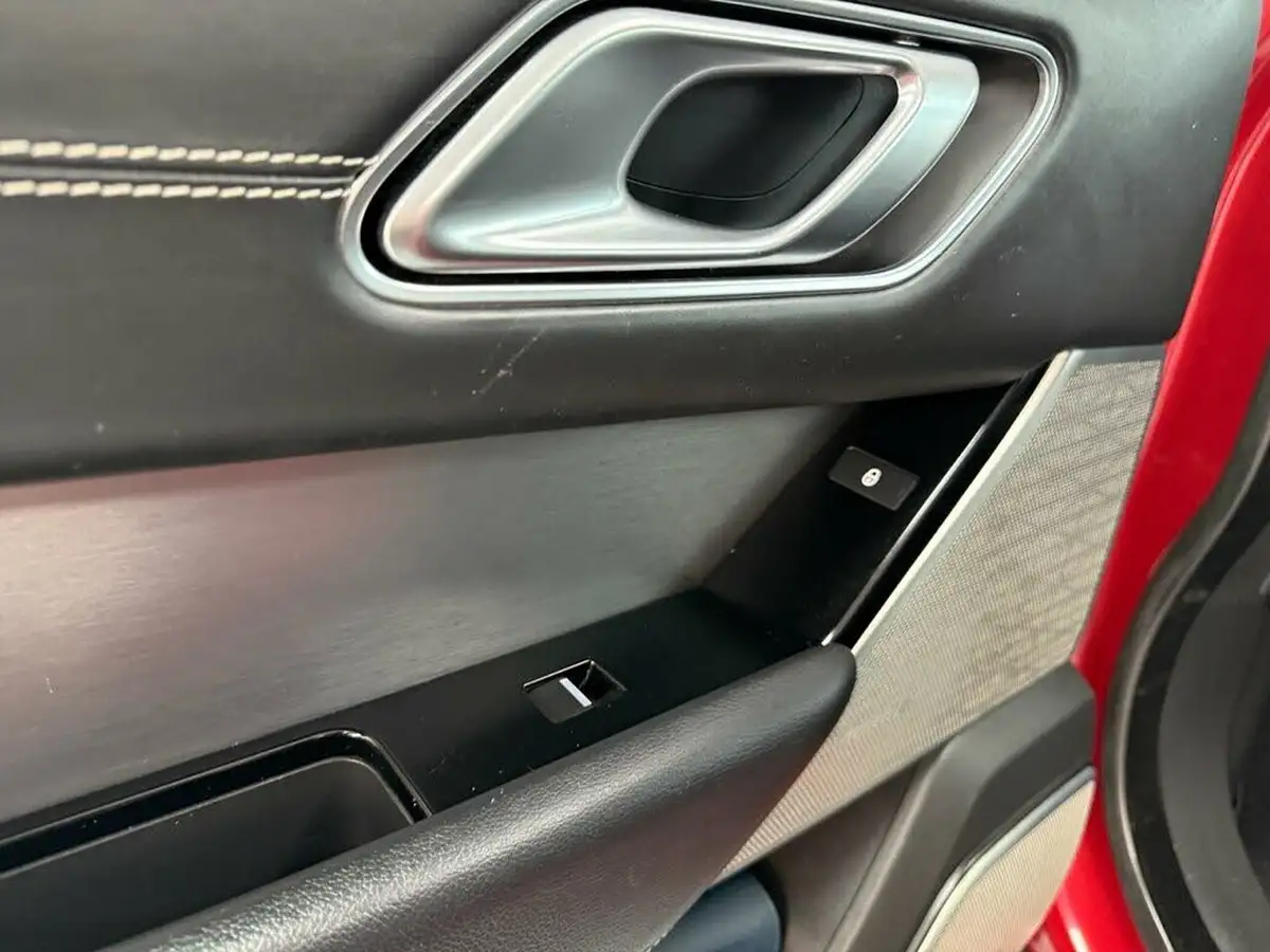 2018-land-rover-range-rover-velar-20-d240-r-dynamic-se-ss-big-22