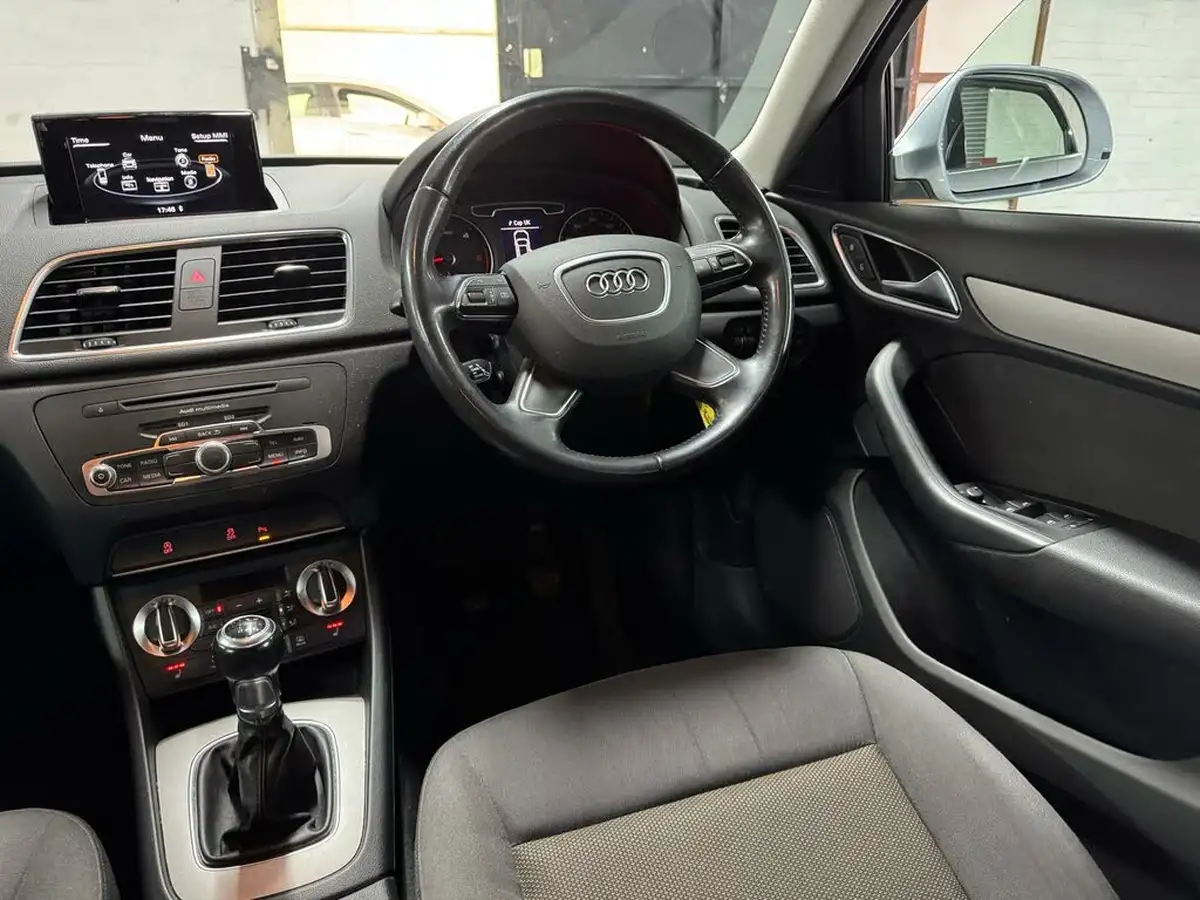 2014-audi-q3-20td-quattro-se-140ps-big-37