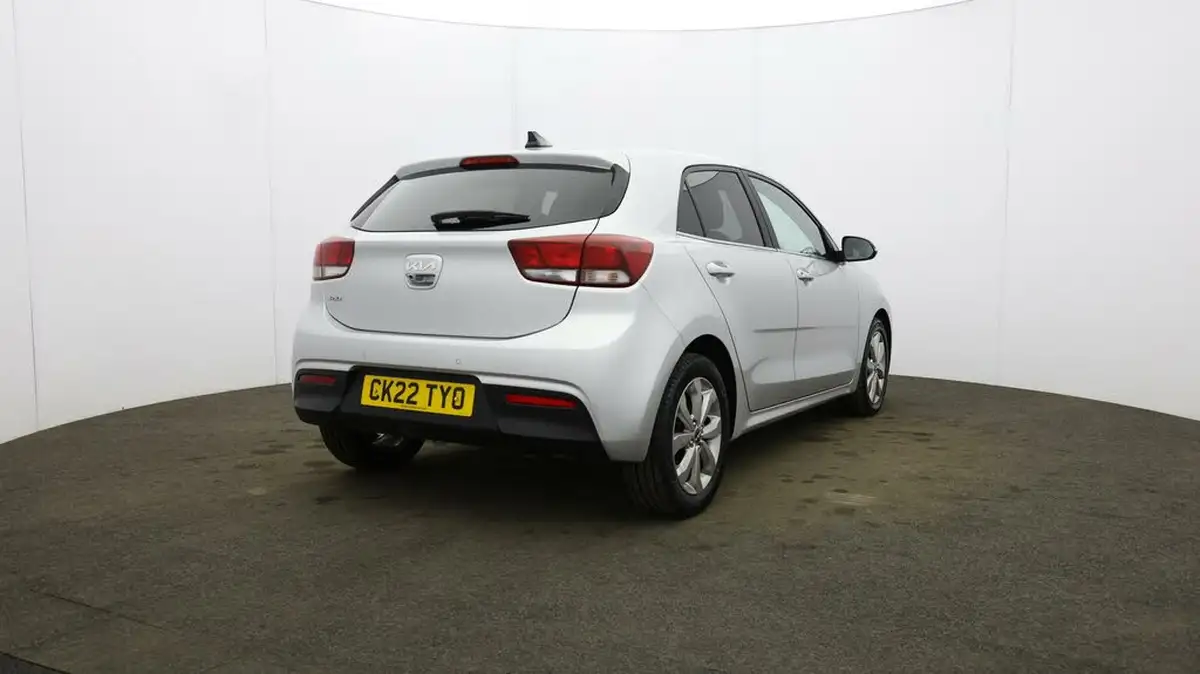 2022-kia-rio-10-t-gdi-3-big-58