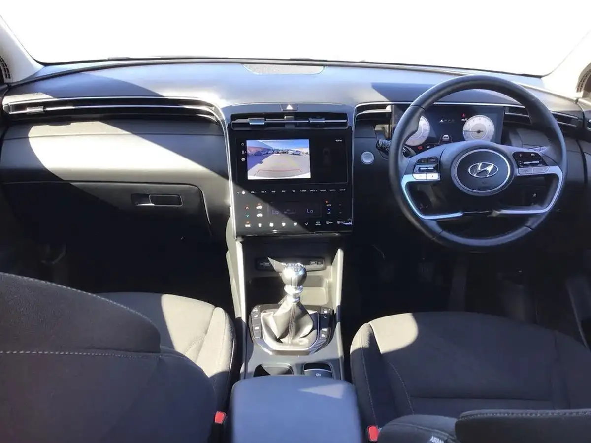 2024-hyundai-tucson-16-t-gdi-premium-150ps-big-10