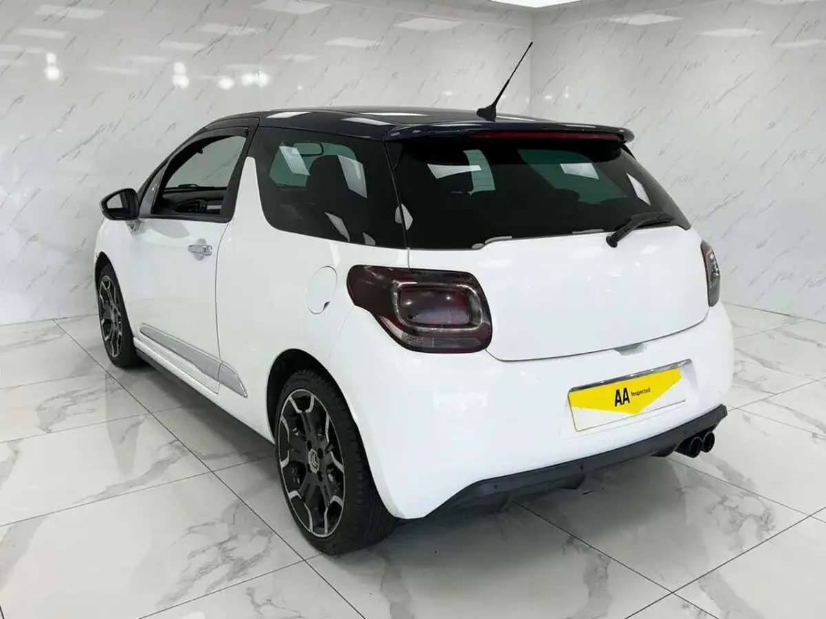 2013-citroen-ds3-16-dsport-plus-big-7