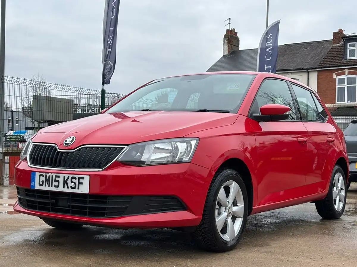 2015-skoda-fabia-12-tsi-se-90ps-hatchback-big-7