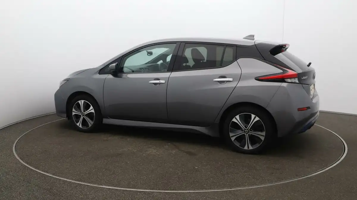 2021-nissan-leaf-e-n-connecta-big-38