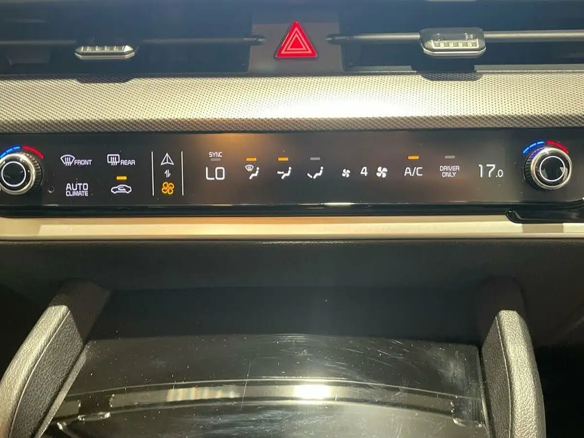 2024-kia-sportage-16-t-gdi-gt-line-261bhp-awd-phev-auto-big-7