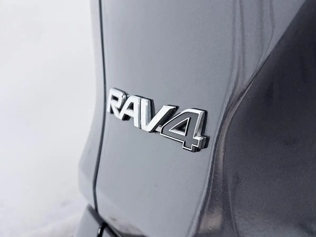 2023-toyota-rav4-25-vvt-i-dynamic-302bhp-plug-in-big-12
