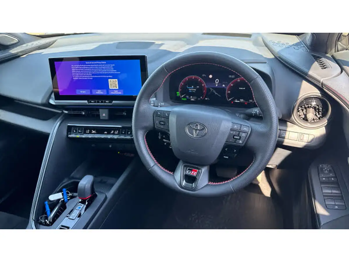 2024-toyota-c-hr-20-vvt-i-gr-sport-220bhp-plug-in-safety-packpremium-pack-big-7