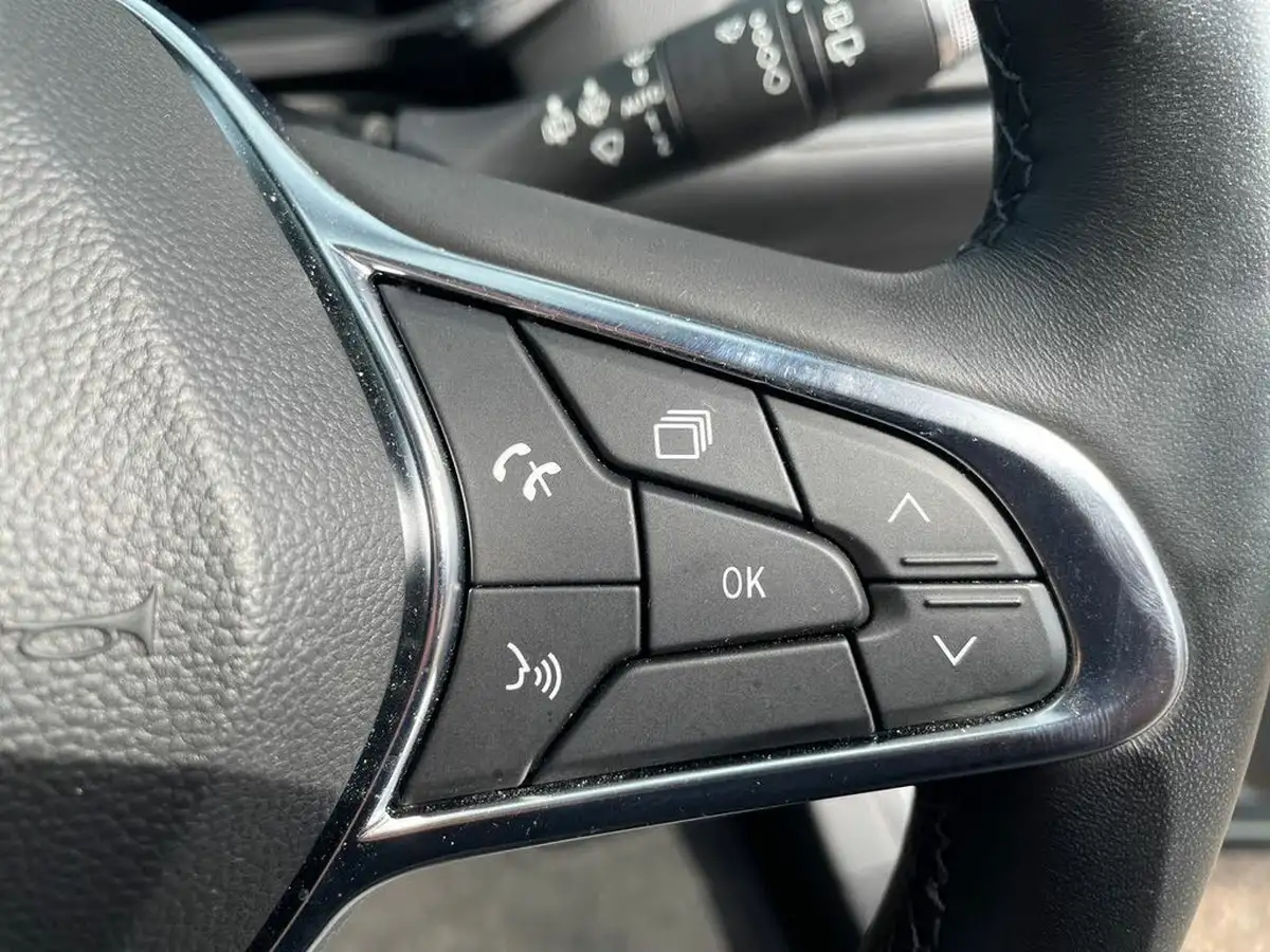 2021-renault-captur-16-s-edition-160ps-phev-big-16