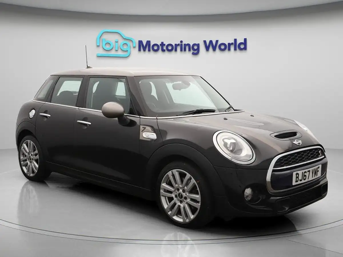 2017-mini-cooper-20-cooper-s-seven-media-xlss-5d-big-0